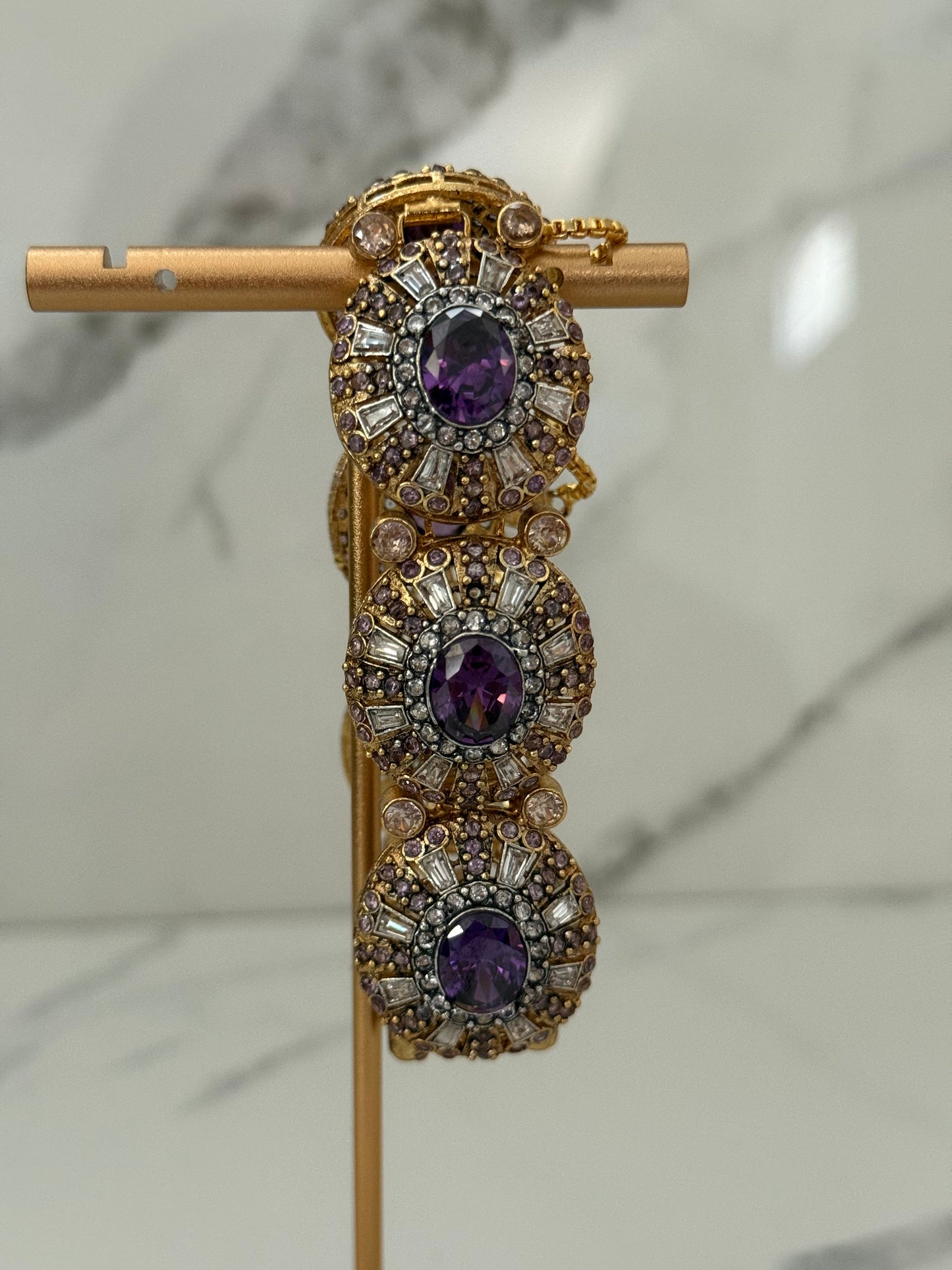 Stone & Pearl Kundan Bracelet