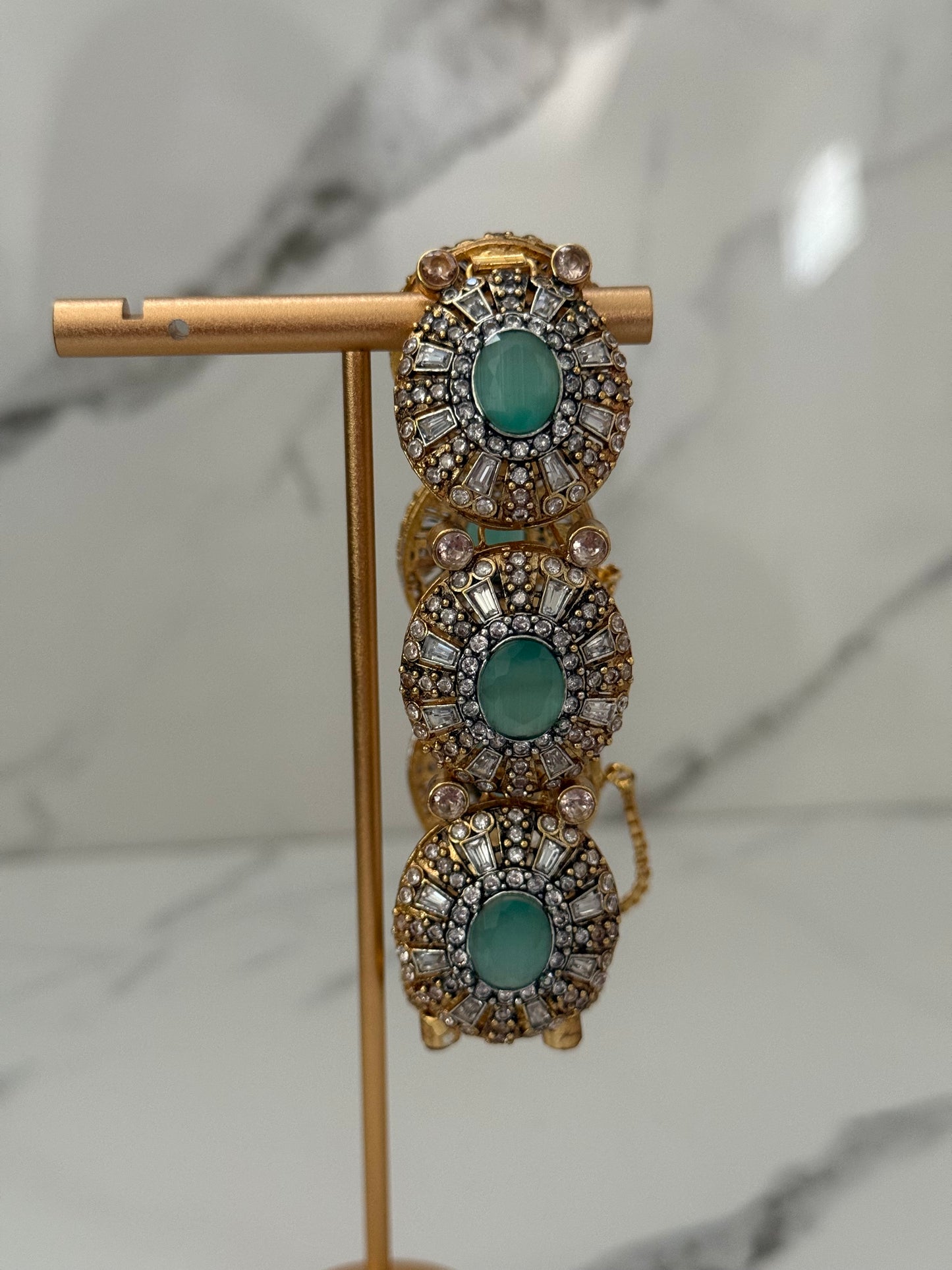 Stone & Pearl Kundan Bracelet